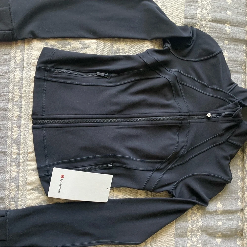 LULULEMON DEFINE CROPPED JACKET NULU - Picture 2 of 4
